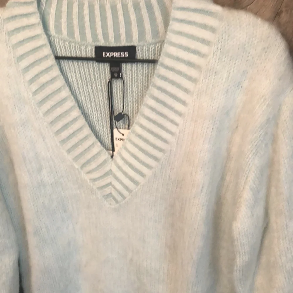 Express Fuzzy V-Neck Sweater Blue Green Size XS Women’s